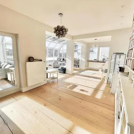 Casa vacanze Komplett Moebliert, Ausgestattetes 7 Haus Friedrichsdorf