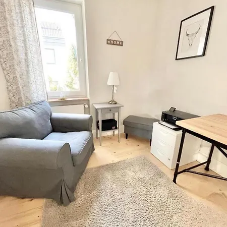 Komplett Moebliert, Ausgestattetes 7 Haus * Friedrichsdorf